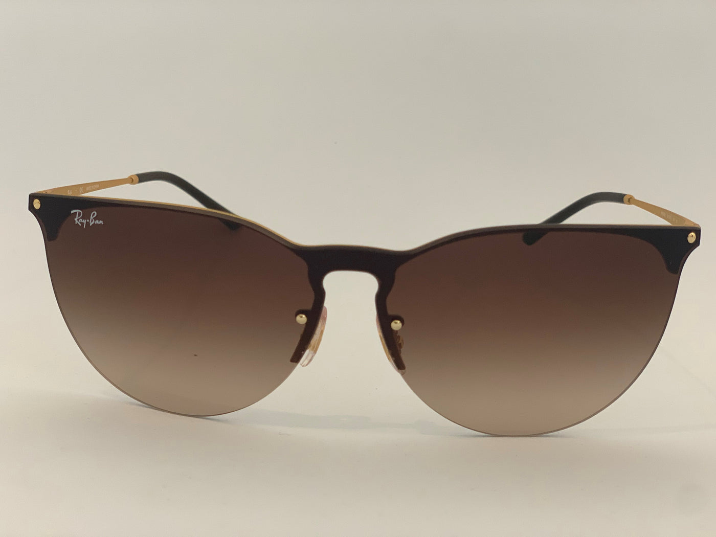 Ray-Ban Metal Flotante