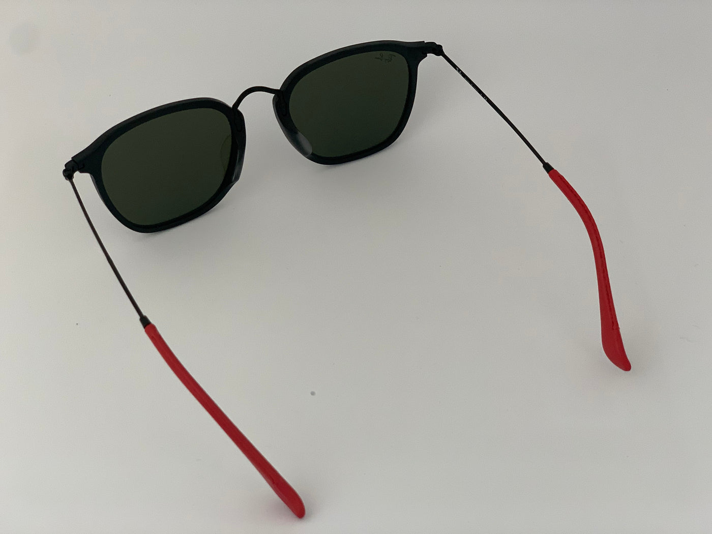 Ray-Ban Ferrari