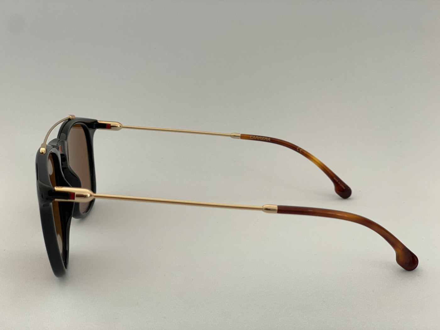 Carrera Acetato Metal Negro Dorado